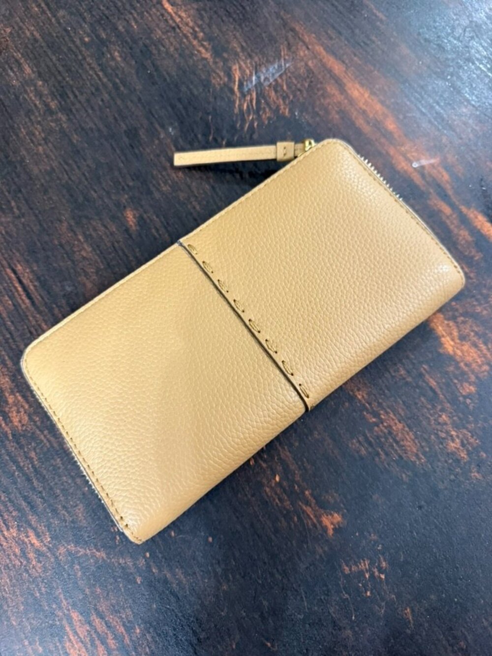 Tory Burch McGraw Zip Continental Wallet in tiramisu - Picture 2 of 5
